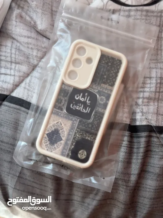 كفر تلفون جديييد -Galaxy S24 رائع و راقي و الالوان نار و الكتابة واضحة و حلوة والتوصيل المجاني جامعة