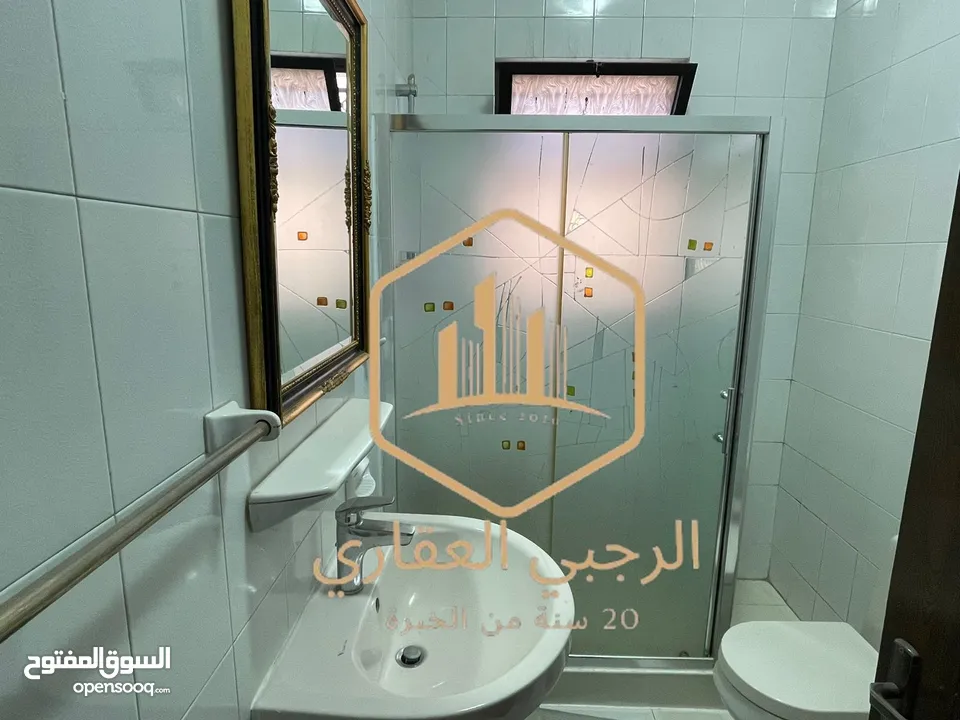 شقة / للايجار / مفروش / ارضية / الجاردنز
