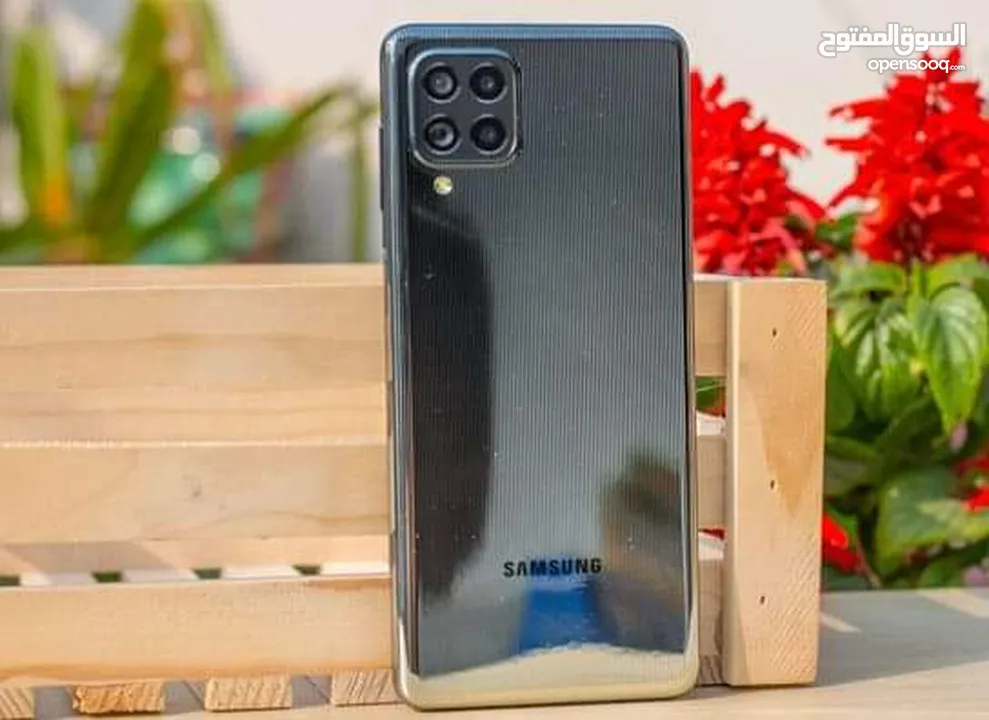 مستعمل  Samsung M62 بدون كرتونة هدية كفر ولزقة وشاحن الاصلي متوفر توصيل