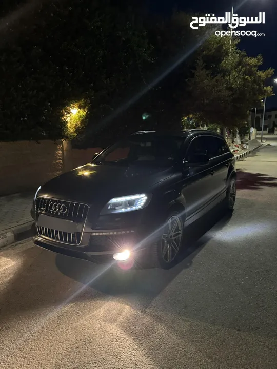 Audi Q7 in excellent condition no accidents