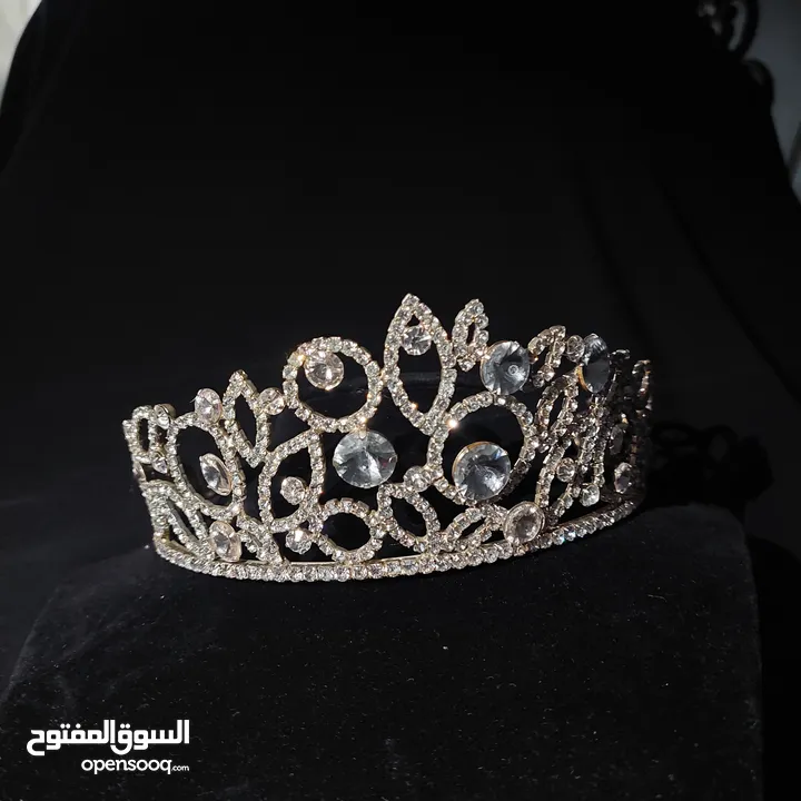 تاجات ملوكي زيركون