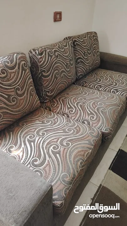 كنب مستعمل استعمال خفيف للبيع