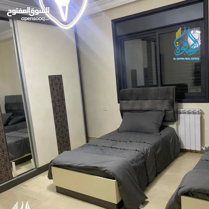 شقه مميزة موقع هادئ و استراتيجي مع مدخل خاص الارسال