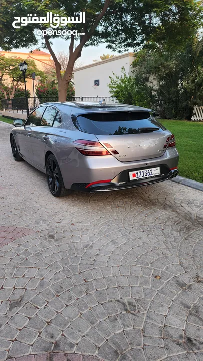 2023 Genesis G70 SB