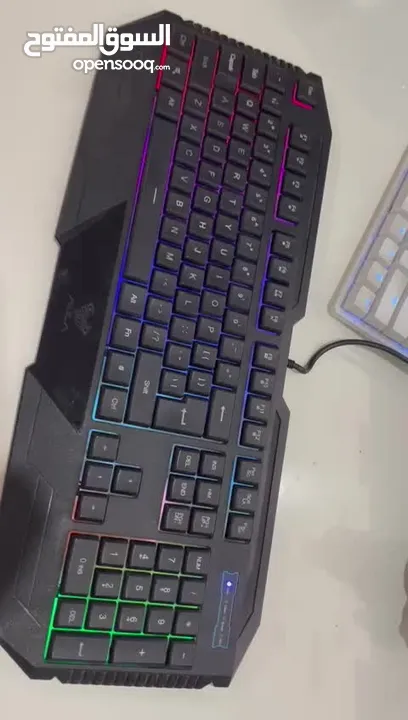 RGB Gaming mouse and keyboard and XL SIZED mouse-pad