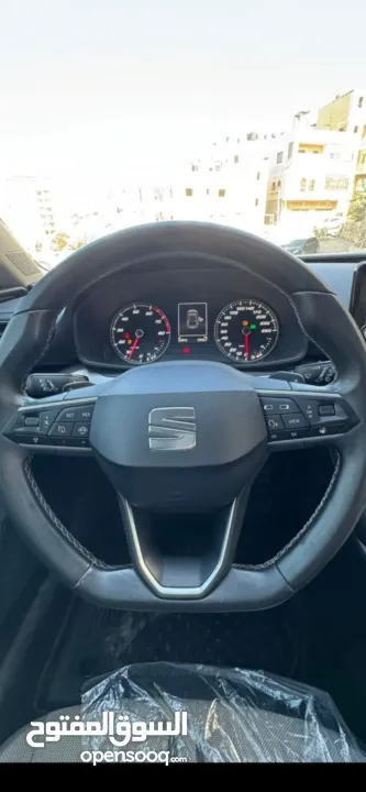 للبيع: سيات ليون (SEAT Leon) بحالة الوكالة فرصة ممتازة لامتلاك سيارة سيدان رياضية وع