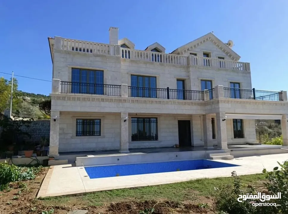 New villa for sale 