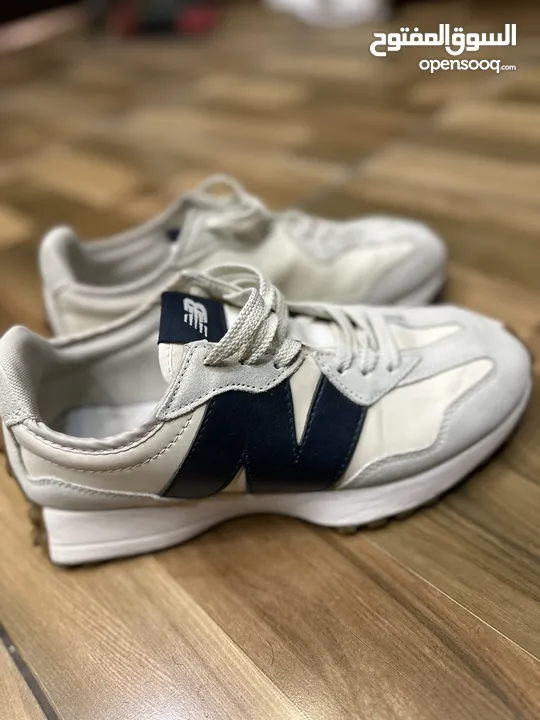 حذاء new balance 327 للبيع