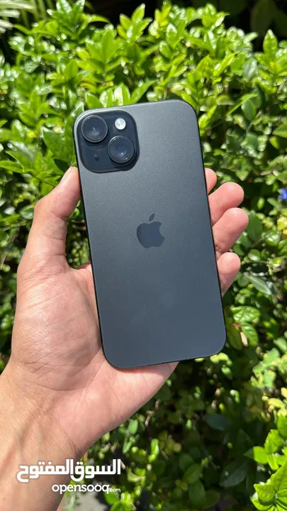 iphone 15 LL امريكي اسود بطارية 90 بالمية اصلية بحالة الجديد