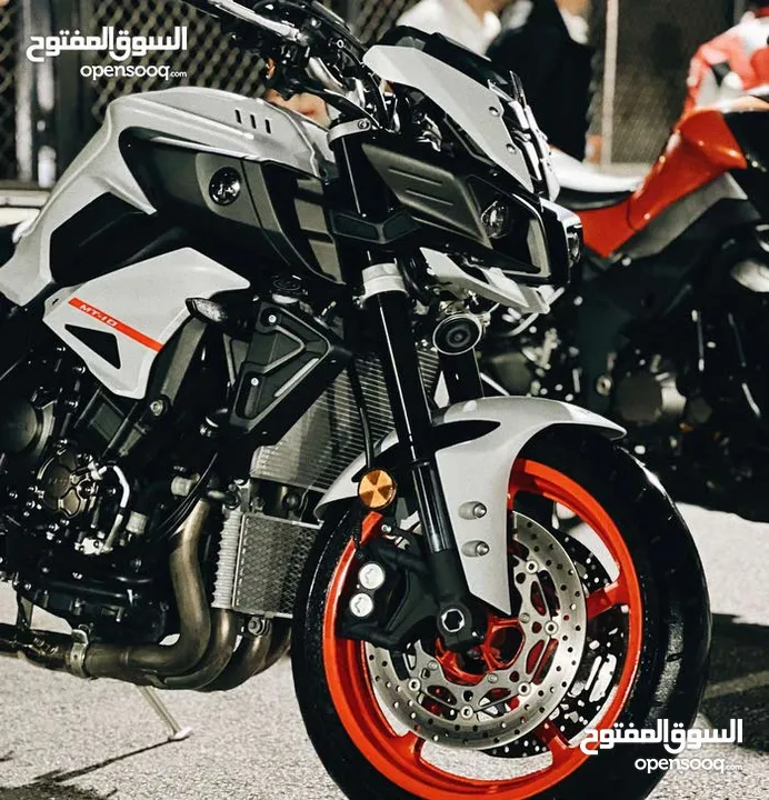 Yamaha mt-10 للبيع كاش او اقساط
