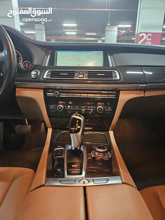 BMW 750 LI