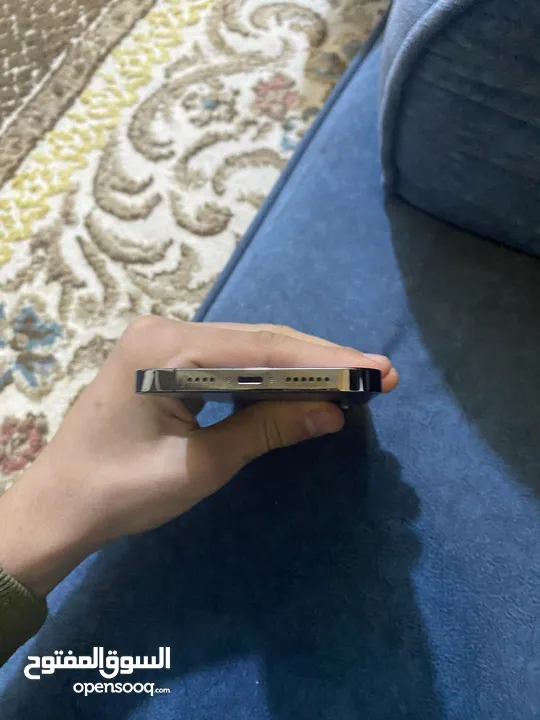 ايوفن 12بر ماكس