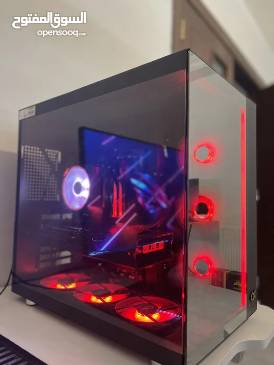 كمبيوتر جيمينج و شاشة MSI 165 Hz 1440p Ryzen 7 7700 CPU AMD RX 6800 GPU
