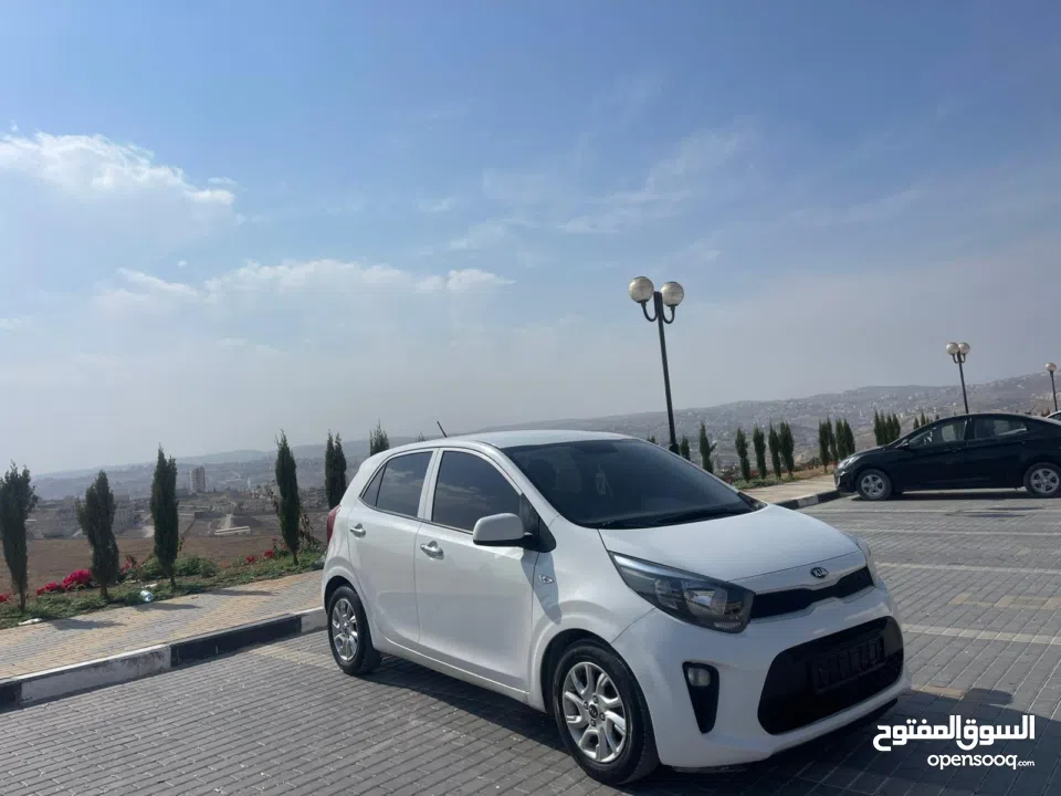 متوفر للبيع كيا بيكانتو2019. كيا فورتي 2008 فل اضافات 4 غيار