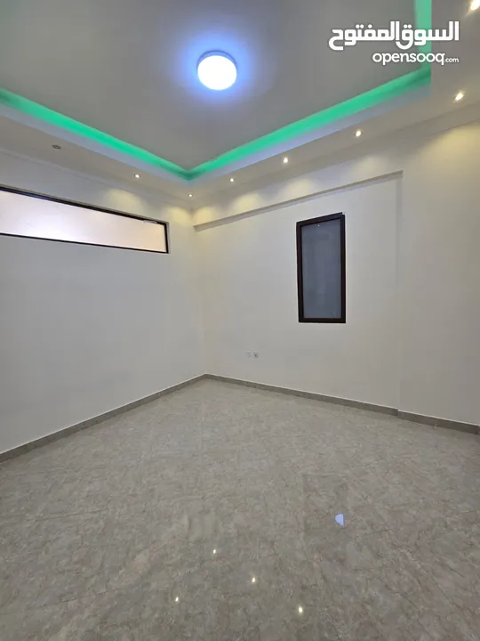 a three-bedroom VIP apartment and a living room with 3 bathrooms and a balcony