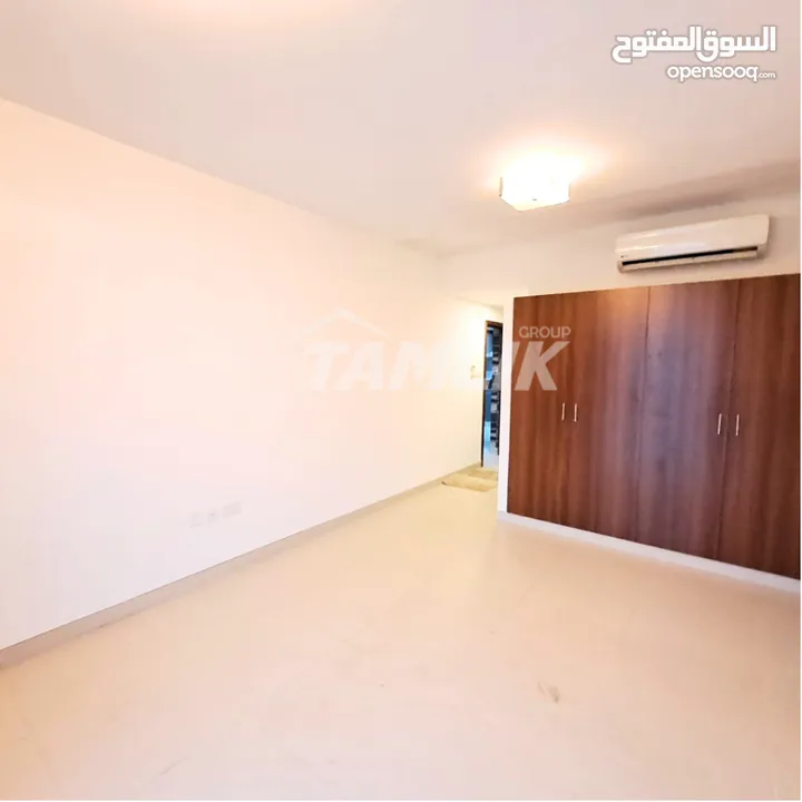 Flat for Rent or Sale in Muscat Hills in Links Building  REF 88YB