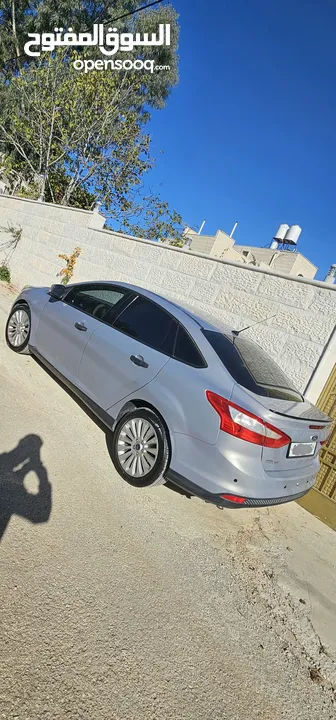 فورد فوكس 2012 ترخيص+ تأمين شامل