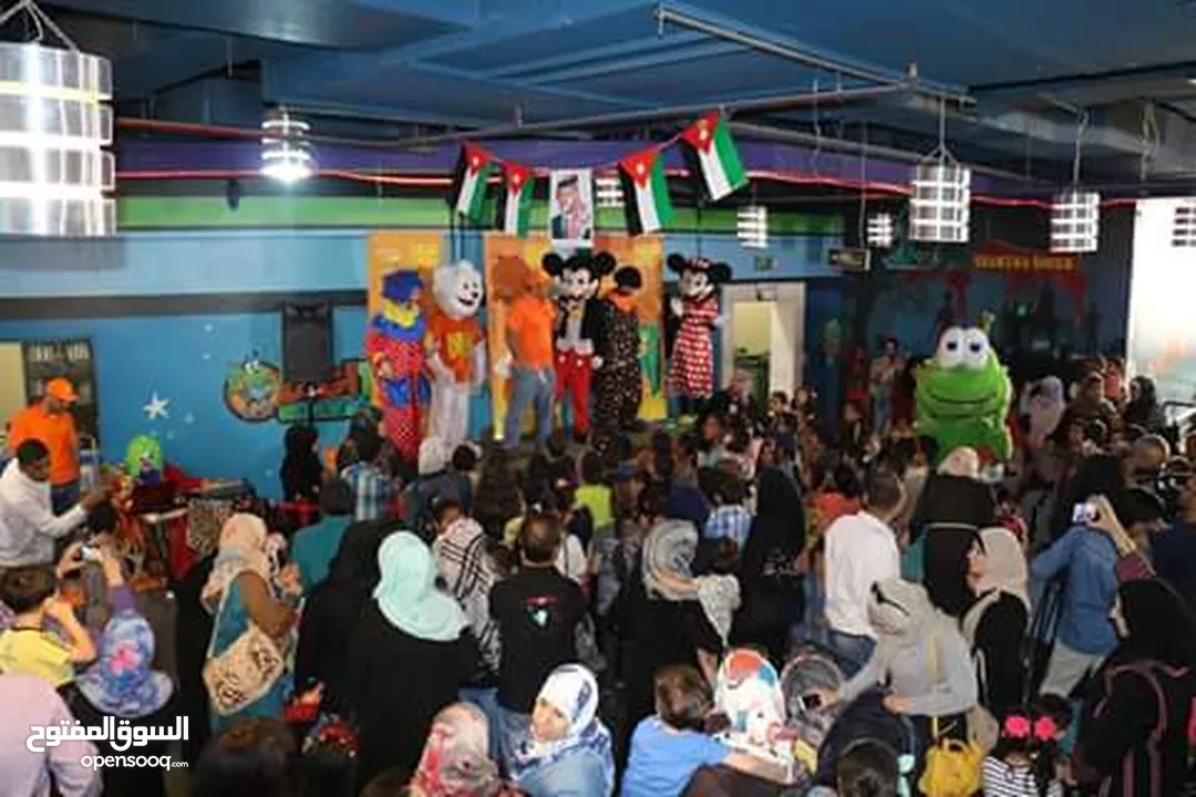 مهرجانات وأفتتاح مولات