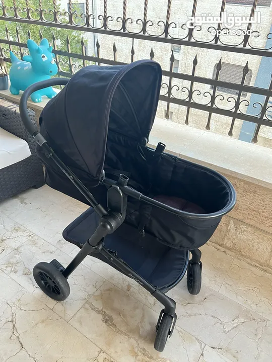 Stroller evenflo pivot with car seat