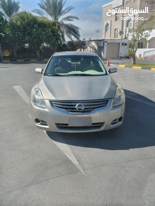 nissan altima