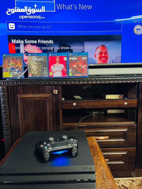 Playstation 4 Pro  بلاستيشن 4 برو
