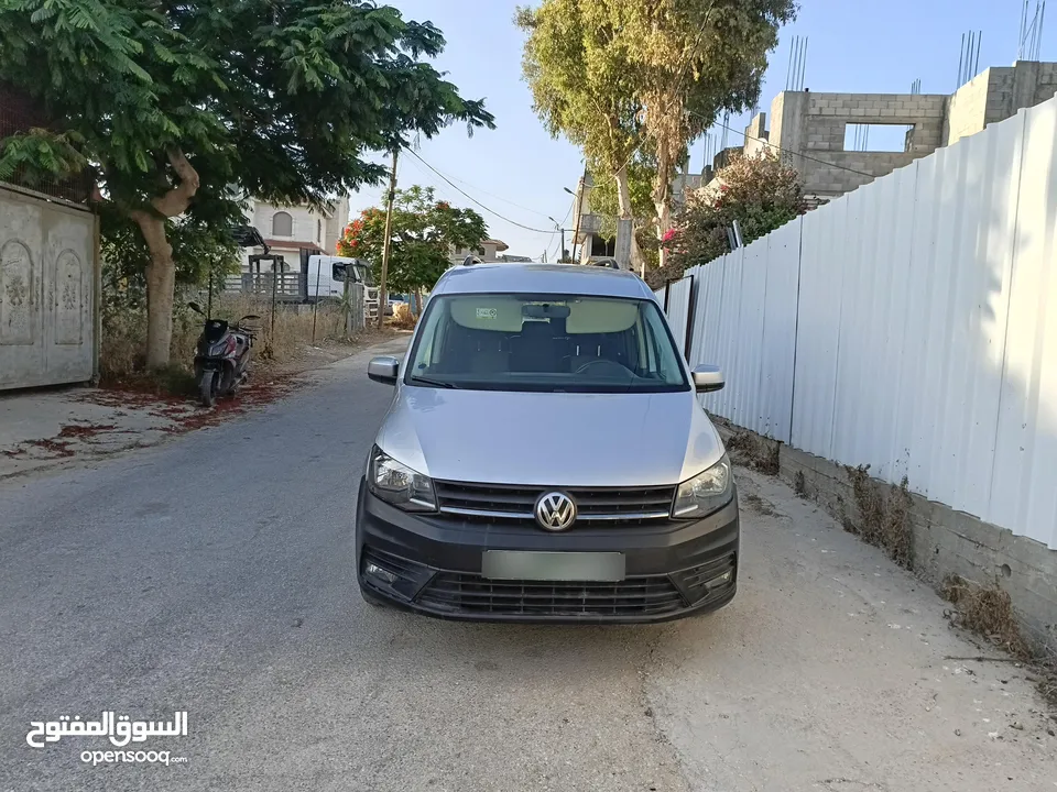 كادي 2017 مبطنه الماني 6+1 فحص شركه بسعر حرق 73000 ألف نقدا بدل وارد منبدل ماتور 2000