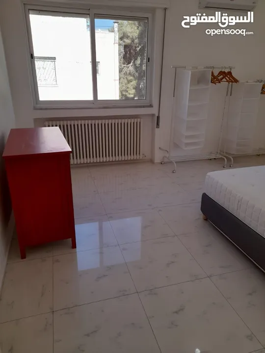 Semi-furnished Apartment near 4th Circle for Rent