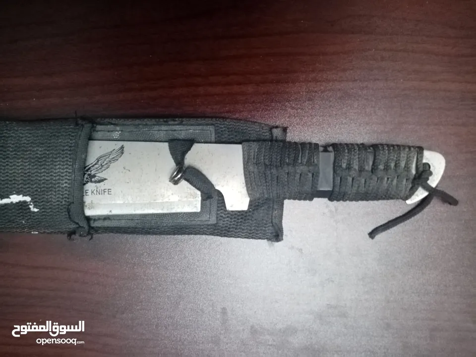 سيف قديم للبيع - مع غلافه - بحالة جيدة - - الموقع القويسمة