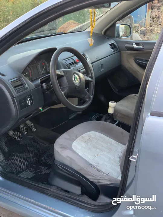 سكودا فابيا2005