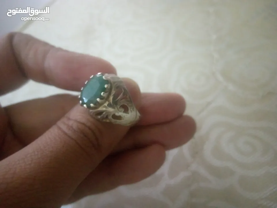 beautiful unisex design Emrold silver ring