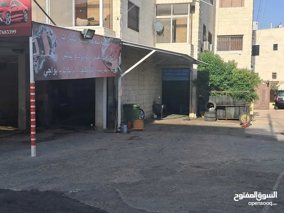 محطة غسيل سيارات وغيار زيت وبناشر رخصة قديمة وتستطيع فتح فروع في عمان كافة وإضافة اي مهنة بسهولة