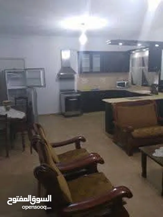 ستديو مفروش للايجار مساحة واسعة  عرسان أو موظفات