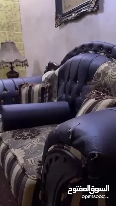 غرف جلوس طقم كنب خشب نضيف