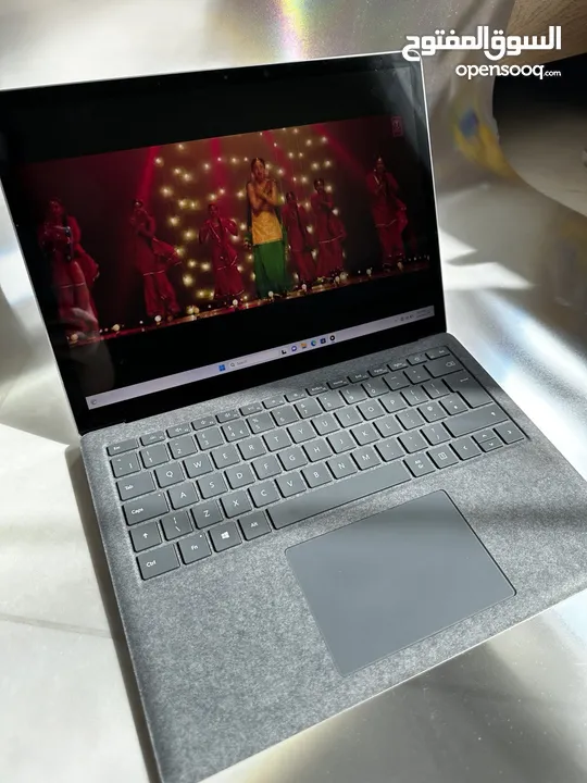 Surface  laptop