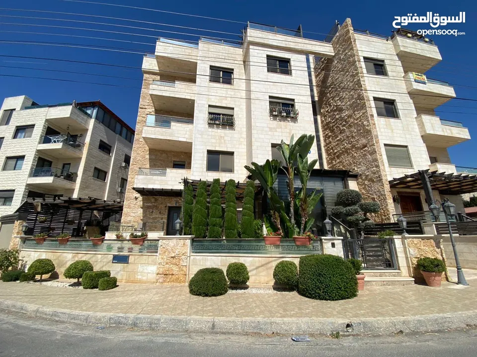 شقة واسعه في دير غبار للايجار شبه ارضي apartment for rent deir gbar