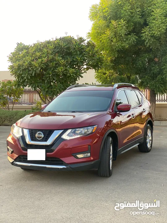 NISSAN ROUGE 2018  ** CANADA SPECIFICATIONS **  افضل واقل سعر من السوق