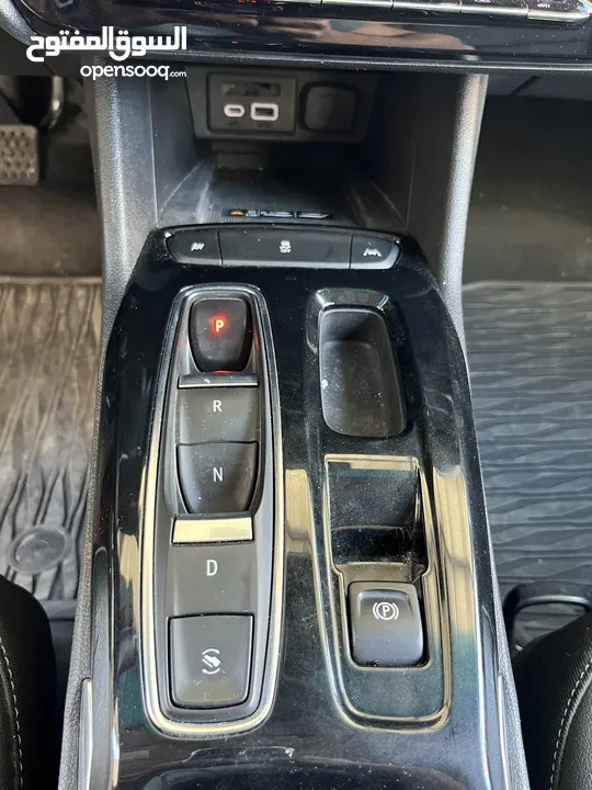 Chevrolet Bolt 2023 EV 2LT فل اضافات