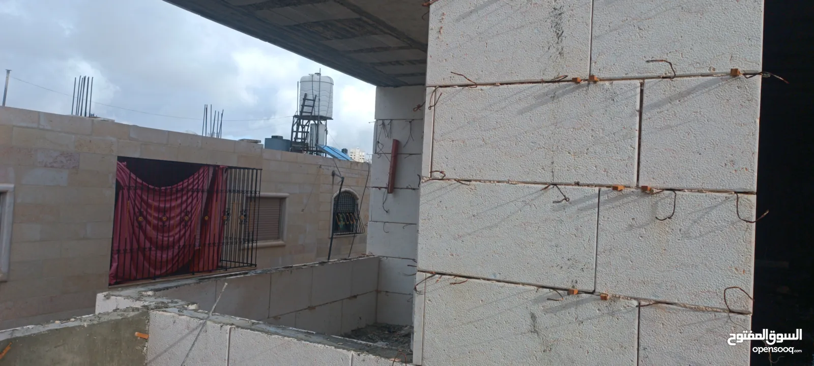 شقة شبه مستقلة