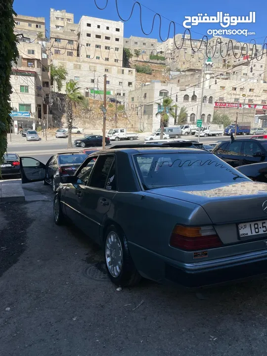 مرسيدس بطة 1990 فل مع فتحة الفل بحالة الوكالة للبيع