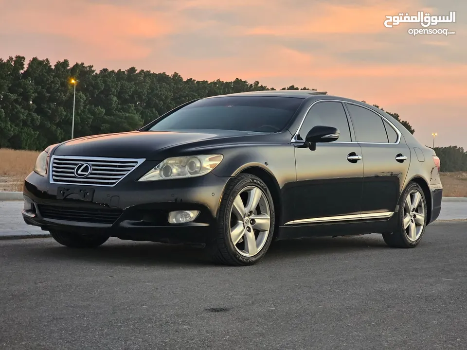 لكزس أل أس 460 4.6L 2012 أمريكي بدون حوادث