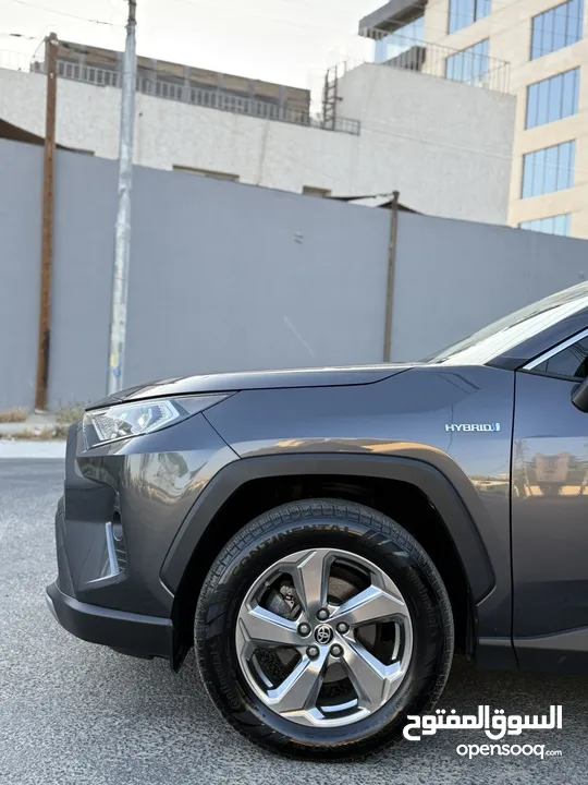 RAV4 2021(دفعه تبدء 6200)وارد اوروبي جمرك جديد فحص كامل فل كامل ليميتد كلين تايتل