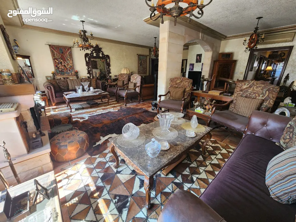 شقة استثمارية للبيع في ام اذينة - REF: 14673