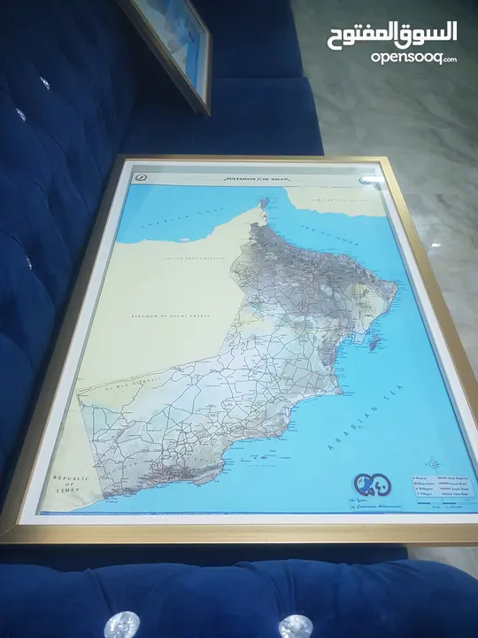 خارطة سلطنة عمان مع برواز