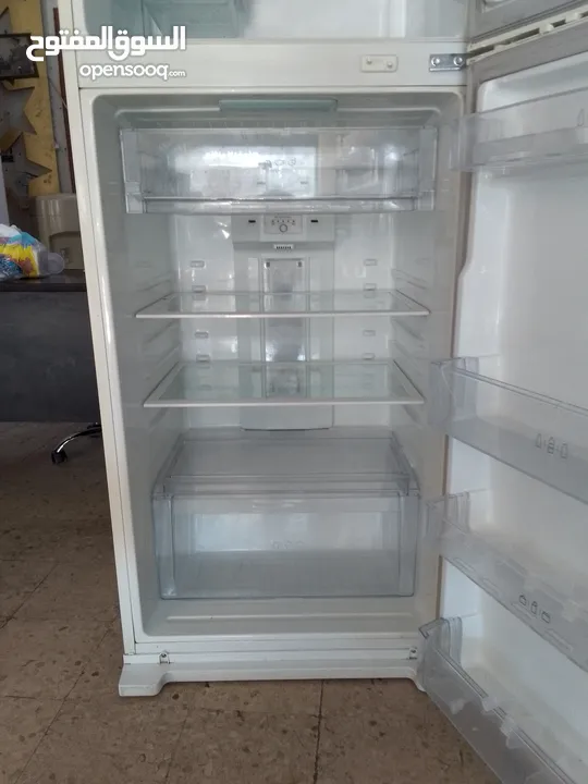 ثلاجة ال جي 450لتر