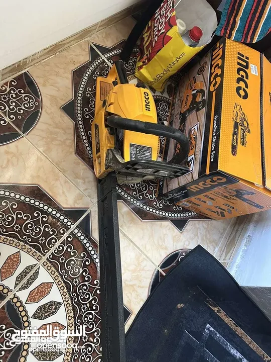 للبيع صوبة ومنشار بسعر مغري جداً