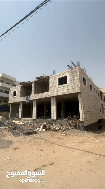 عمارات مميزة بشقق عظم والتصميم ع كيفك ومواقع استيراتيجية
