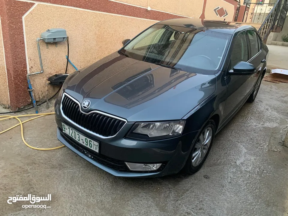 سكودى اوكتافيا 2016  ماطور 2000ديزل اوتمات فحص نضيف عداد اصلي 130