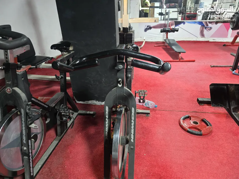 نادي رياضة كامل لياقة بدنيه