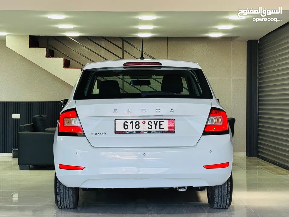 سكودا فابيا بنزين اتماتيك ترخيص 2021