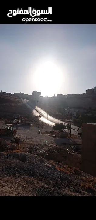 ارض مع منزل عظم للبيع في دار صلاح
